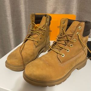 timberland combat boots size 6, signs of use but still in very good condition!